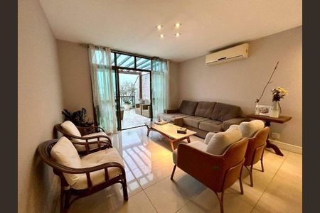 Apartamento à venda com 320m², 5 quartos e 2 vagas