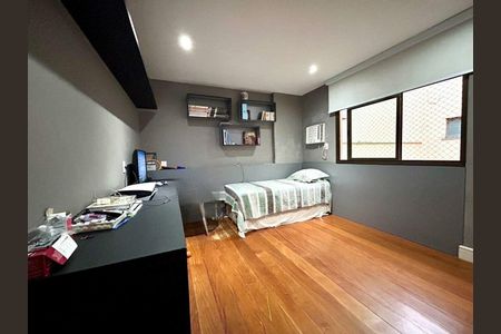 Apartamento à venda com 320m², 5 quartos e 2 vagas