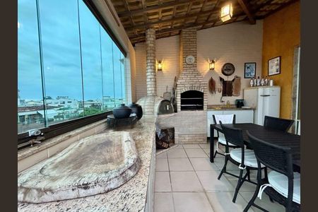 Apartamento à venda com 320m², 5 quartos e 2 vagas