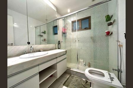 Apartamento à venda com 320m², 5 quartos e 2 vagas