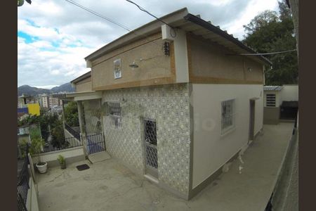 Casa à venda com 670m², 4 quartos e 8 vagas