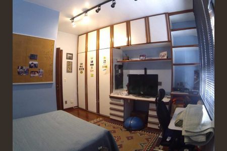 Casa à venda com 670m², 4 quartos e 8 vagas