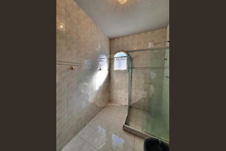 Casa à venda com 286m², 4 quartos e 2 vagas