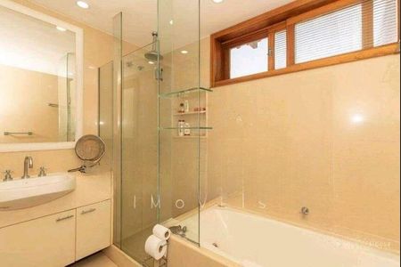 Casa à venda com 1005m², 5 quartos e 12 vagas