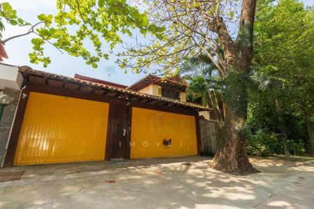 Casa à venda com 1005m², 5 quartos e 12 vagas