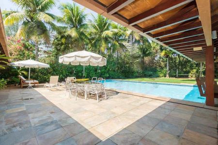 Casa à venda com 1005m², 5 quartos e 12 vagas