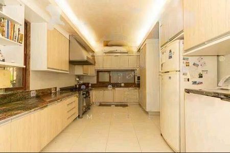 Casa à venda com 1005m², 5 quartos e 12 vagas