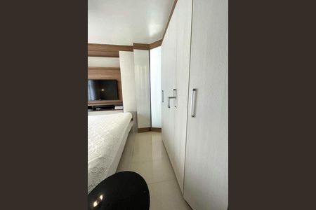 Casa à venda com 172m², 3 quartos e 2 vagas