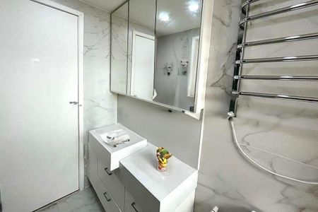 Casa à venda com 172m², 3 quartos e 2 vagas