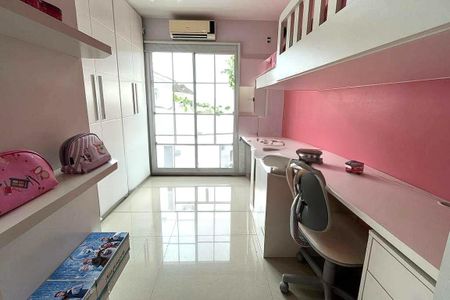 Casa à venda com 172m², 3 quartos e 2 vagas