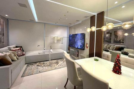Casa à venda com 172m², 3 quartos e 2 vagas