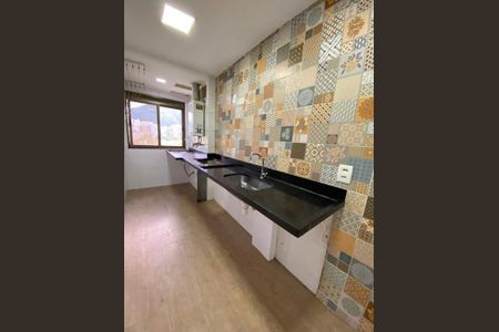 Apartamento à venda com 64m², 2 quartos e 1 vaga