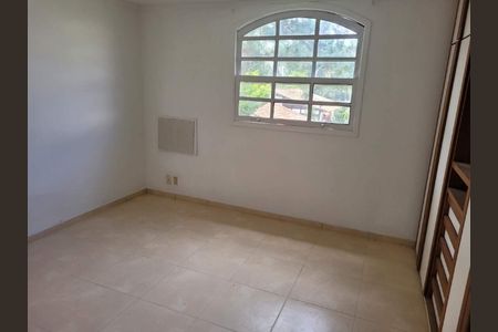 Casa à venda com 139m², 3 quartos e sem vaga
