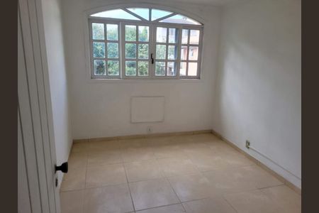 Casa à venda com 139m², 3 quartos e sem vaga