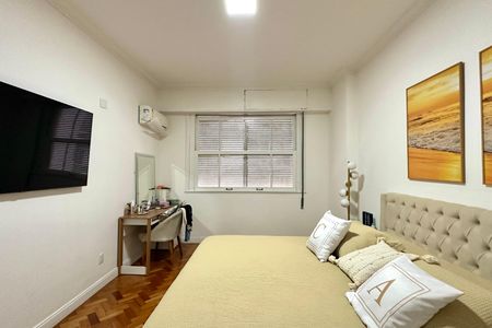 Apartamento à venda com 220m², 4 quartos e 1 vagaSuíte