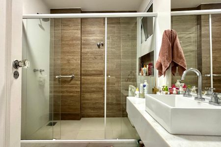 Apartamento à venda com 220m², 4 quartos e 1 vagaSuíte