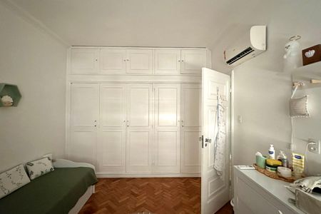 Apartamento à venda com 220m², 4 quartos e 1 vagaQuarto 04