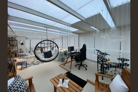 Apartamento à venda com 150m², 2 quartos e 2 vagas