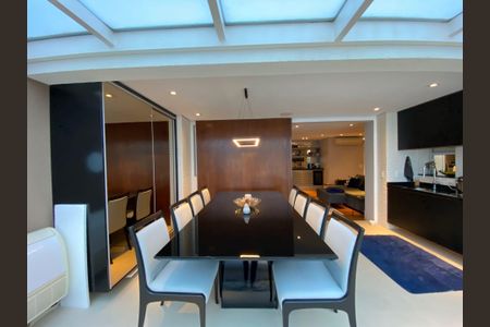 Apartamento à venda com 150m², 2 quartos e 2 vagas