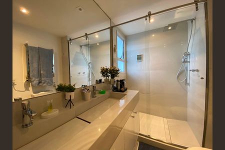 Apartamento à venda com 150m², 2 quartos e 2 vagas