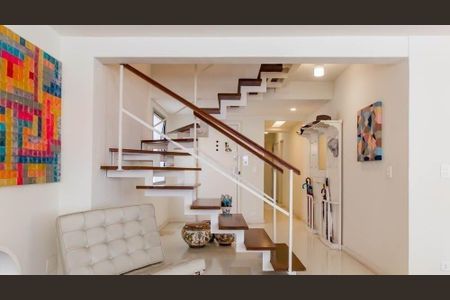 Apartamento à venda com 380m², 2 quartos e 2 vagas