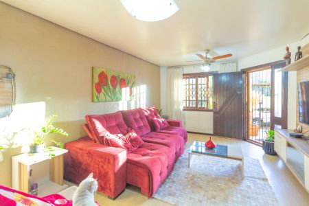 Casa à venda com 183m², 3 quartos e 2 vagas Casa à venda com 183m², 3 quartos e 2 vagasSala