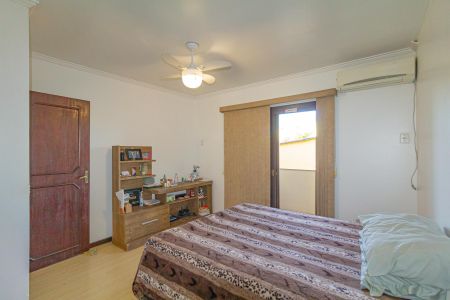 Casa à venda com 183m², 3 quartos e 2 vagas Casa à venda com 183m², 3 quartos e 2 vagasQuarto 1