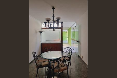 Casa à venda com 945m², 4 quartos e 4 vagasFoto 10
