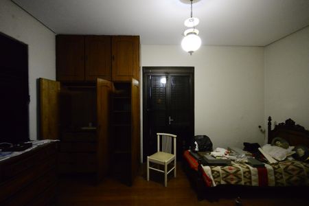 Casa à venda com 392m², 3 quartos e 3 vagasSuíte