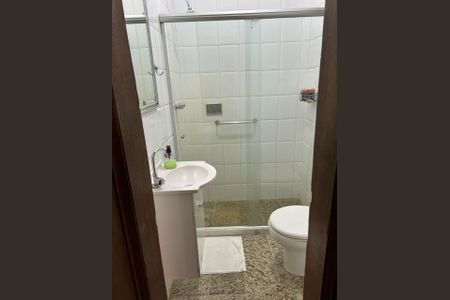 Apartamento à venda com 120m², 3 quartos e sem vagaBanheiro