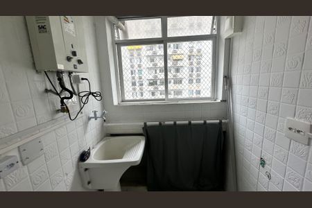 Apartamento à venda com 60m², 2 quartos e 1 vagaÁrea de Serviço