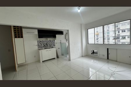 Apartamento à venda com 60m², 2 quartos e 1 vagaSala