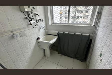 Apartamento à venda com 60m², 2 quartos e 1 vagaÁrea de Serviço