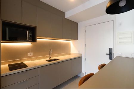 Apartamento à venda com 31m², 1 quarto e sem vaga