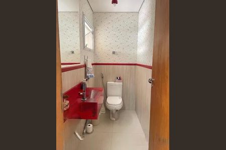Casa à venda com 126m², 3 quartos e 2 vagas