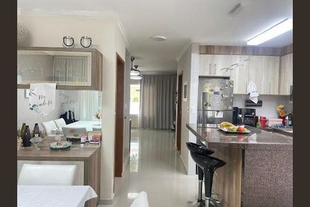 Casa à venda com 126m², 3 quartos e 2 vagas