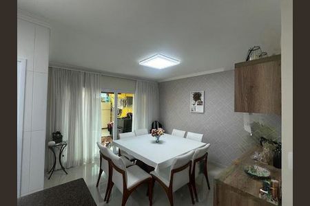 Casa à venda com 126m², 3 quartos e 2 vagas