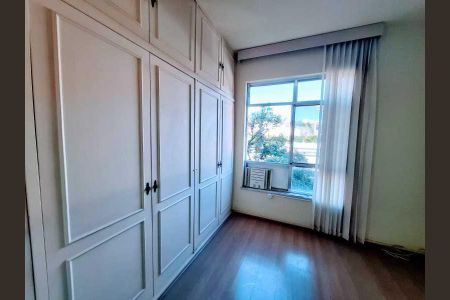 Apartamento à venda com 83m², 2 quartos e sem vaga