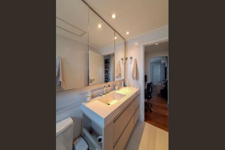 Apartamento à venda com 100m², 2 quartos e sem vaga Apartamento à venda com 100m², 2 quartos e sem vagaBanheiro Quarto 1