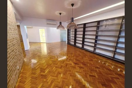 Apartamento à venda com 172m², 4 quartos e 1 vaga