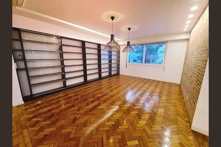 Apartamento à venda com 172m², 4 quartos e 1 vaga