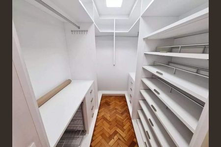 Apartamento à venda com 172m², 4 quartos e 1 vaga