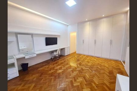 Apartamento à venda com 172m², 4 quartos e 1 vaga