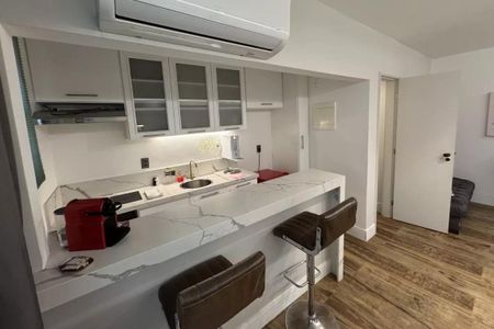 Apartamento à venda com 45m², 1 quarto e 1 vaga