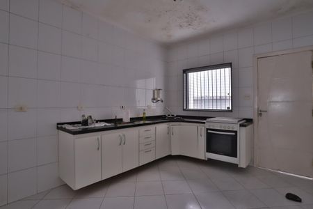 Casa à venda com 90m², 2 quartos e 1 vaga Casa à venda com 90m², 2 quartos e 1 vagaCozinha
