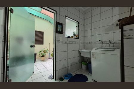 Apartamento à venda com 94m², 3 quartos e 2 vagas Apartamento à venda com 94m², 3 quartos e 2 vagasÁrea de Serviço