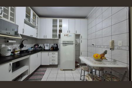 Apartamento à venda com 94m², 3 quartos e 2 vagas Apartamento à venda com 94m², 3 quartos e 2 vagasCozinha