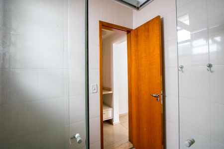 Casa à venda com 153m², 2 quartos e 1 vaga Casa à venda com 153m², 2 quartos e 1 vagaBanheiro Social
