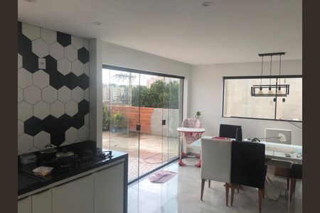 Casa à venda com 451m², 2 quartos e 6 vagasFoto 11