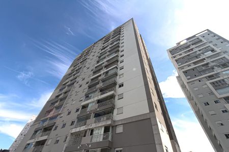 Apartamento à venda com 55m², 2 quartos e 1 vaga Apartamento à venda com 55m², 2 quartos e 1 vagaFachada